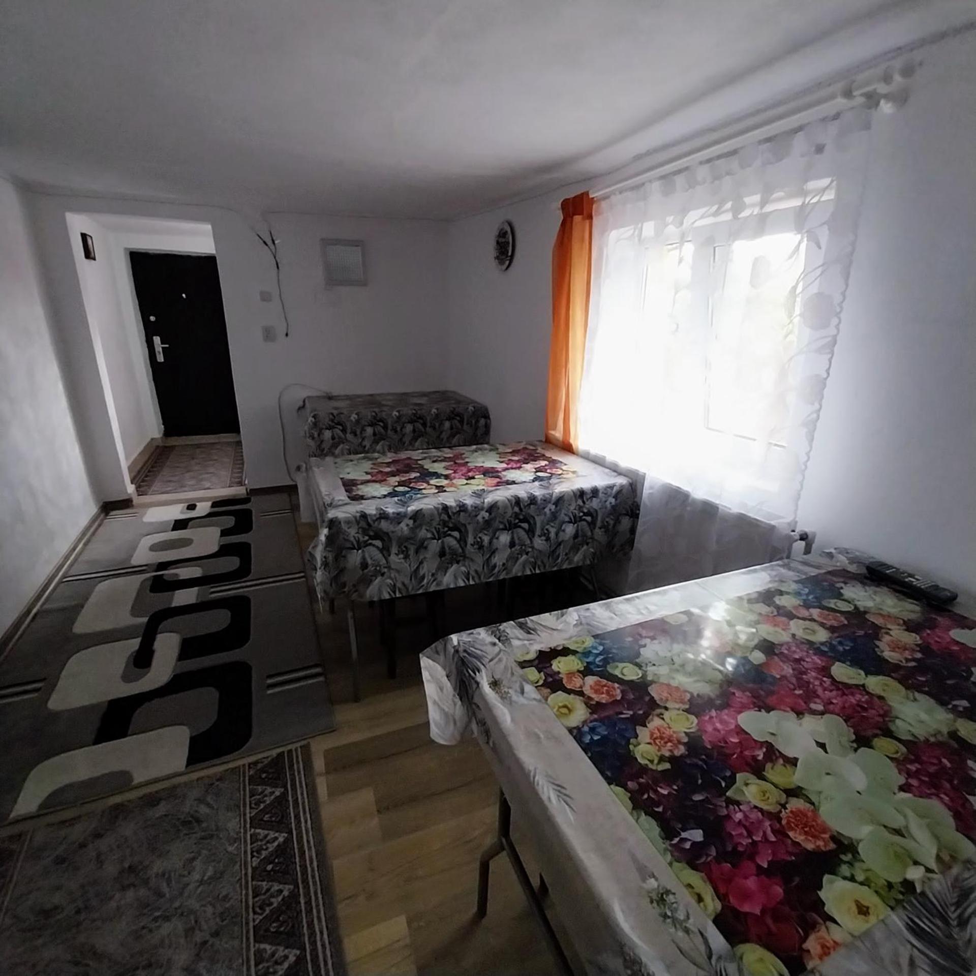 Casa Andreea Hotel Novaci-Străini Eksteriør billede